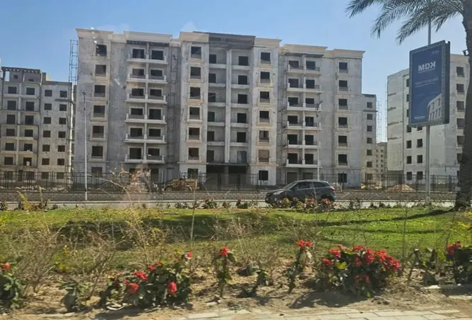 Prime Tower Bahria Town Apartment for Sale